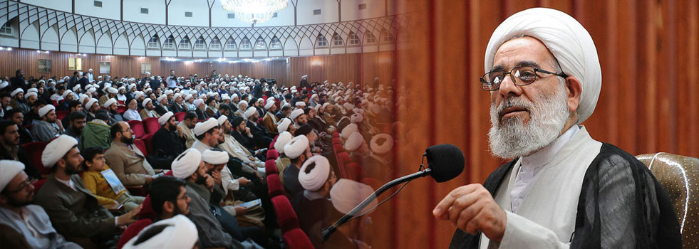 تسلیم و سازش با استکبار در مکتب اسلام جایی ندارد